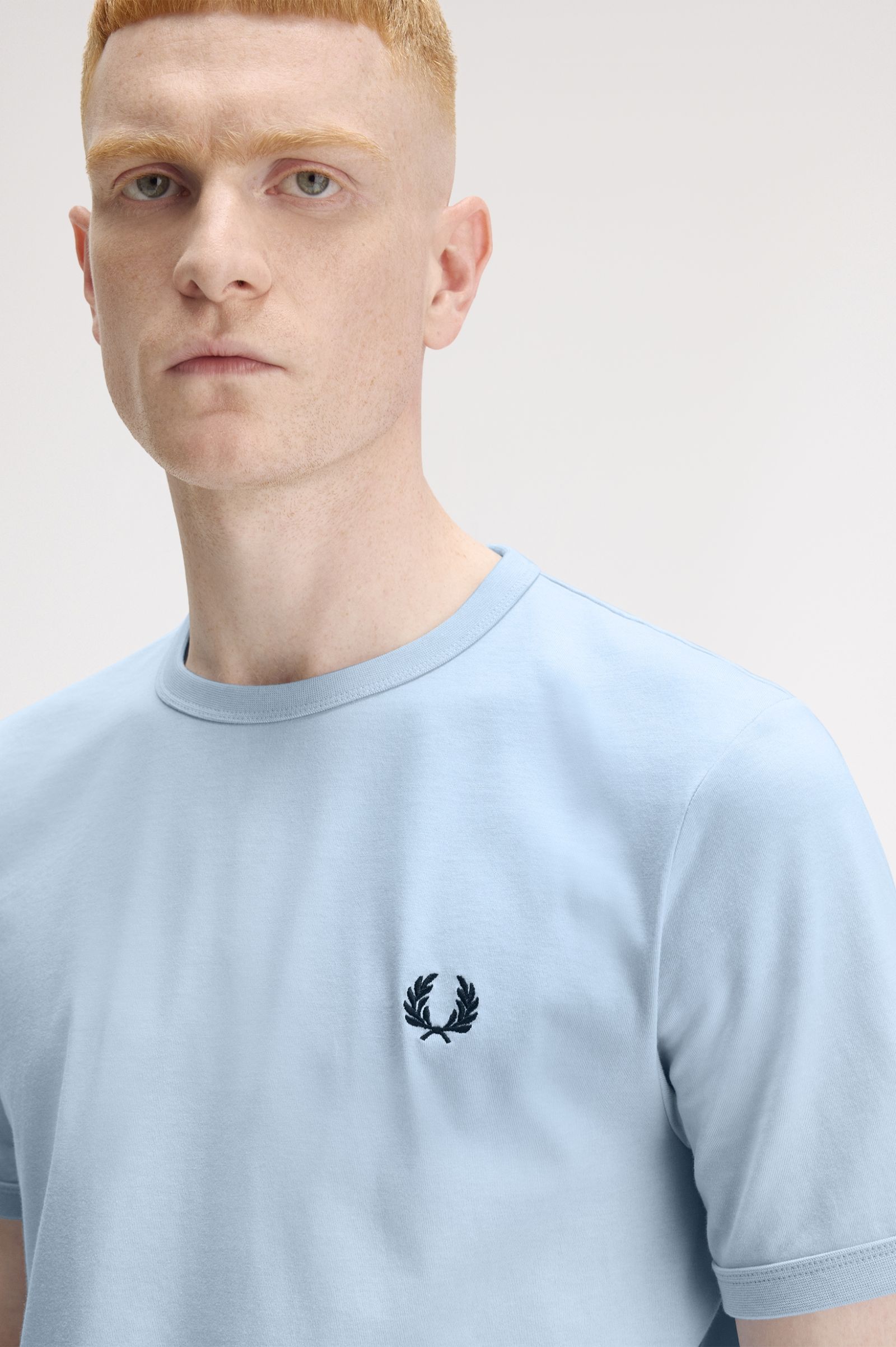 Μπλουζάκι λαιμοκοψη Fred Perry - Γαλάζιο